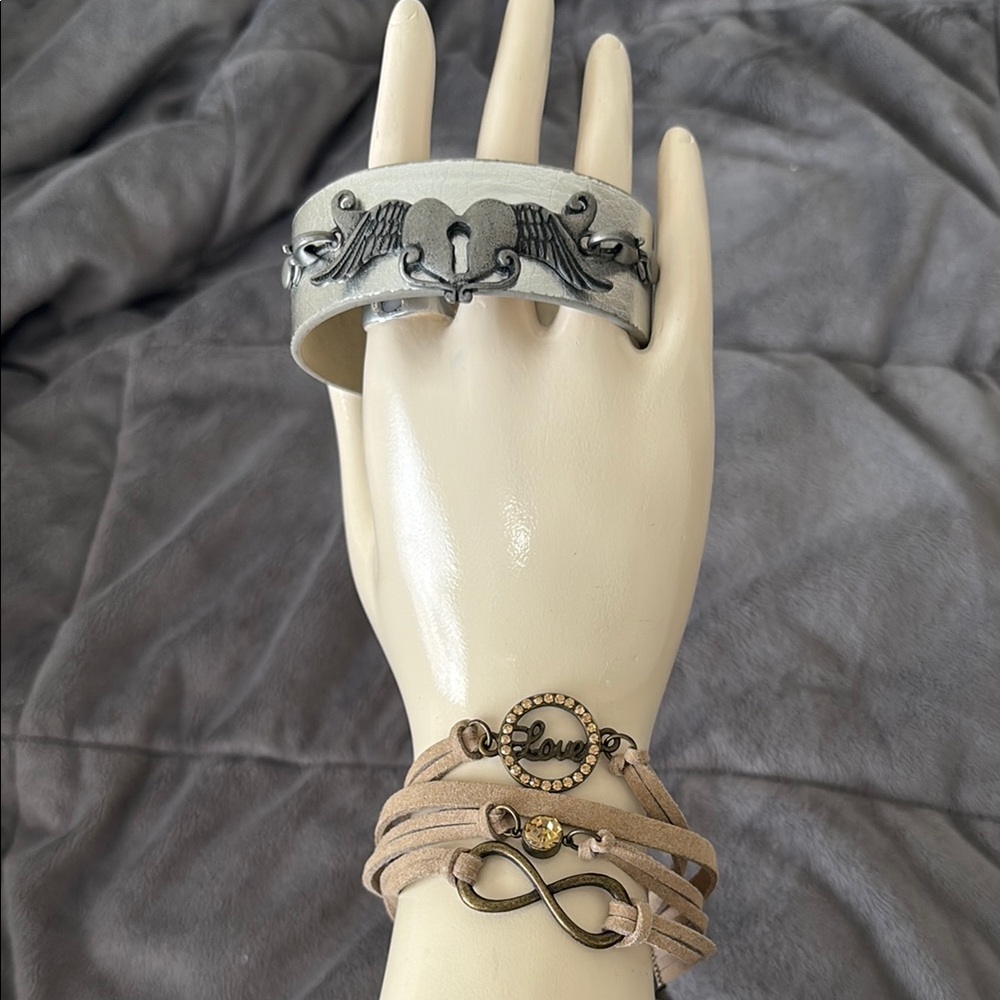 Two bracelets, one customizable! - Picture 14 of 14